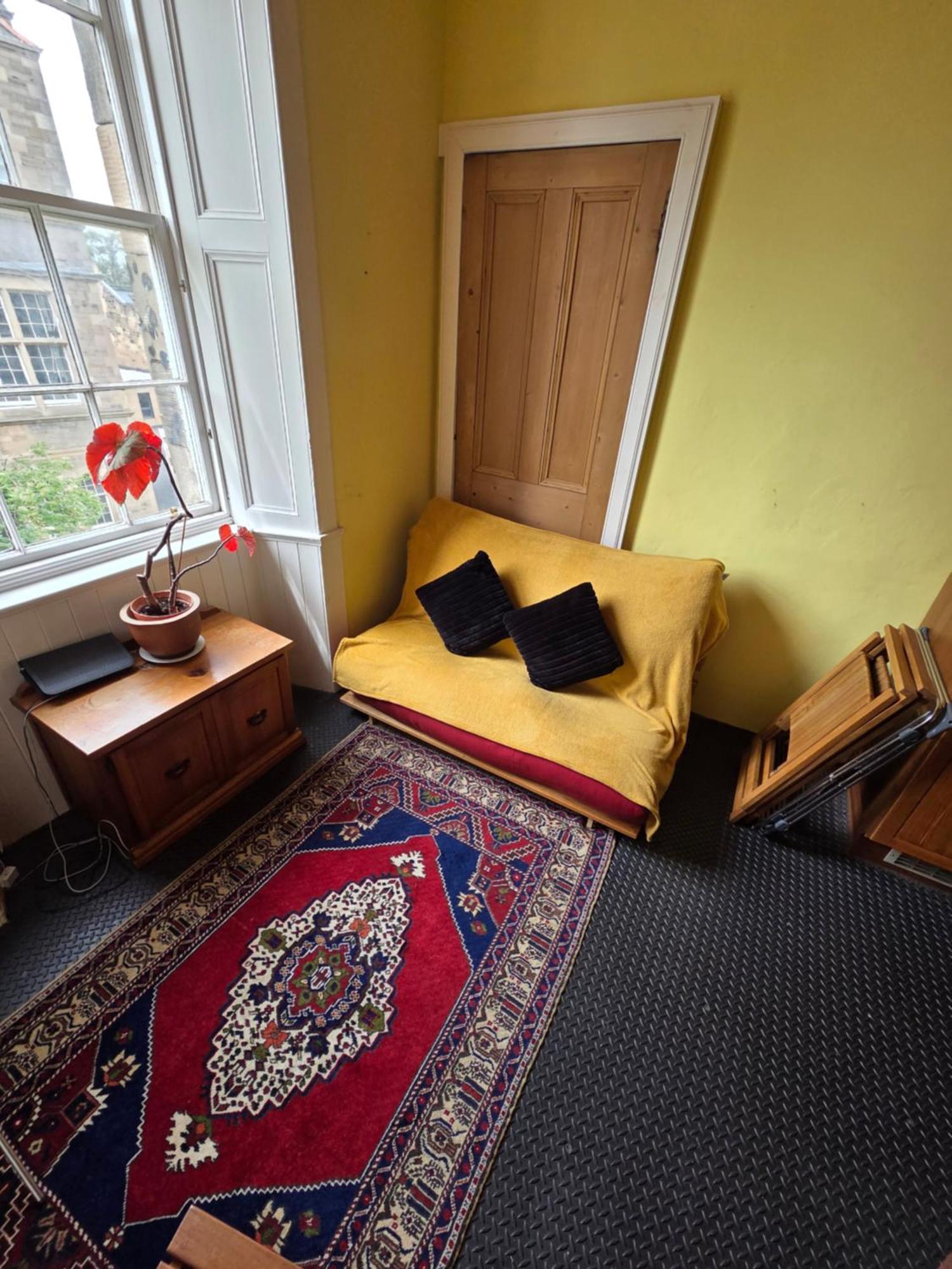 Centre Flat - Sleep Upto 4 Apartment
